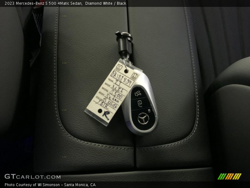 Keys of 2023 S 500 4Matic Sedan