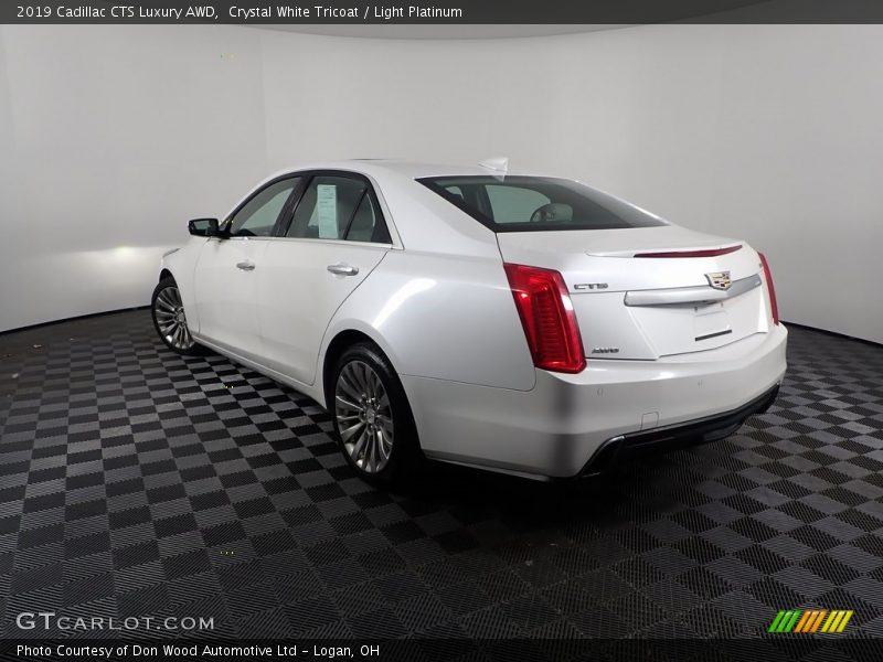 Crystal White Tricoat / Light Platinum 2019 Cadillac CTS Luxury AWD