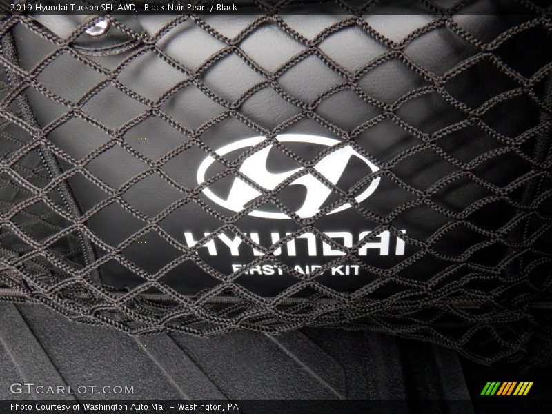 Black Noir Pearl / Black 2019 Hyundai Tucson SEL AWD
