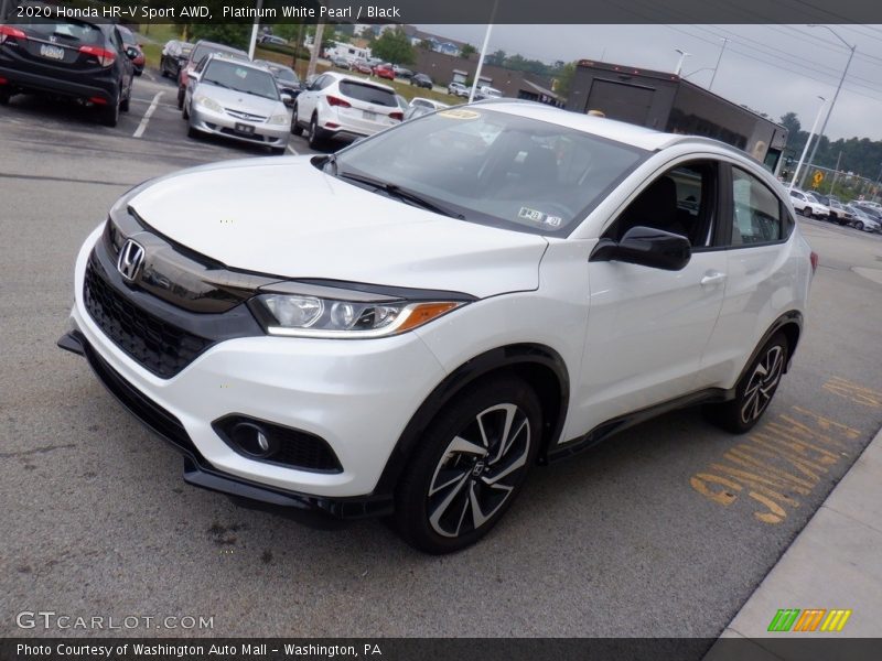 Front 3/4 View of 2020 HR-V Sport AWD