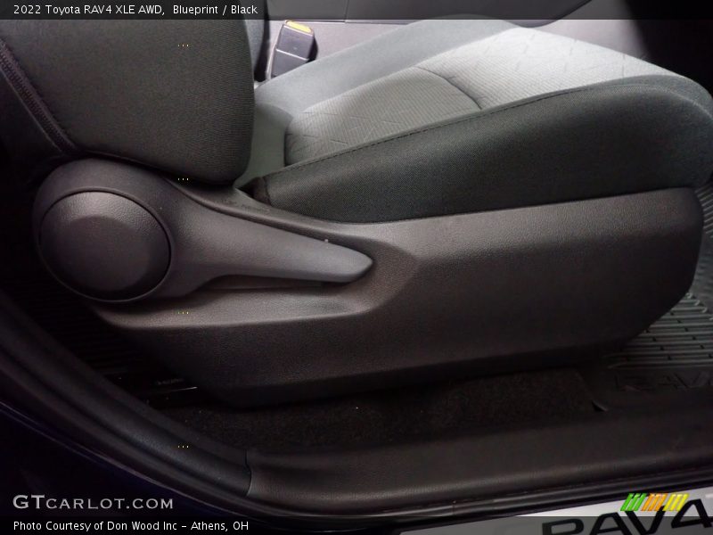 Blueprint / Black 2022 Toyota RAV4 XLE AWD