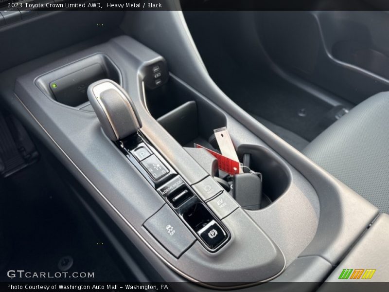  2023 Crown Limited AWD CVT Automatic Shifter