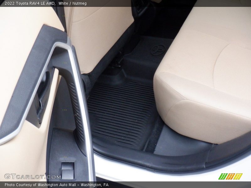 White / Nutmeg 2022 Toyota RAV4 LE AWD