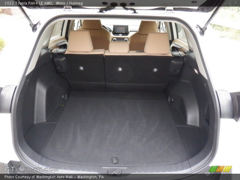White / Nutmeg 2022 Toyota RAV4 LE AWD