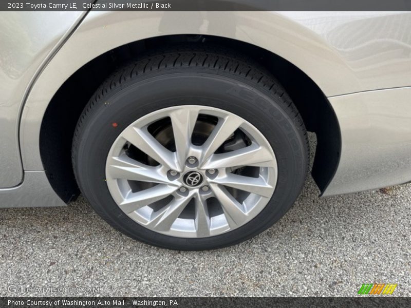 Celestial Silver Metallic / Black 2023 Toyota Camry LE