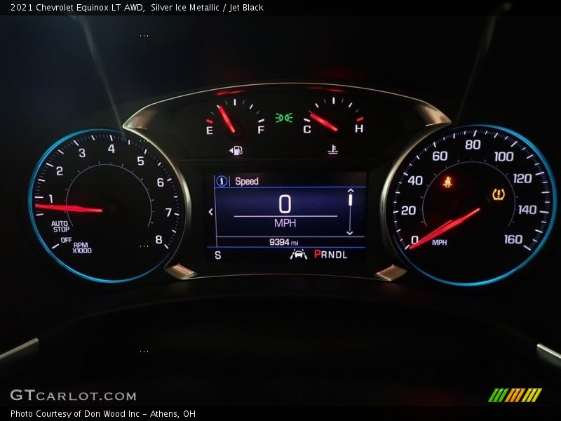 Silver Ice Metallic / Jet Black 2021 Chevrolet Equinox LT AWD