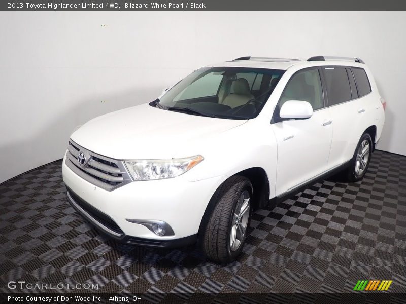 Blizzard White Pearl / Black 2013 Toyota Highlander Limited 4WD