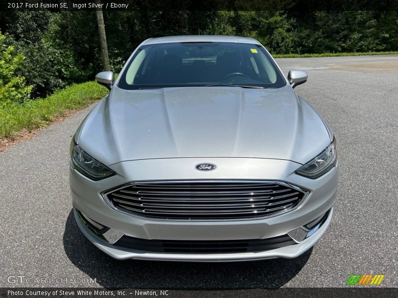 Ingot Silver / Ebony 2017 Ford Fusion SE