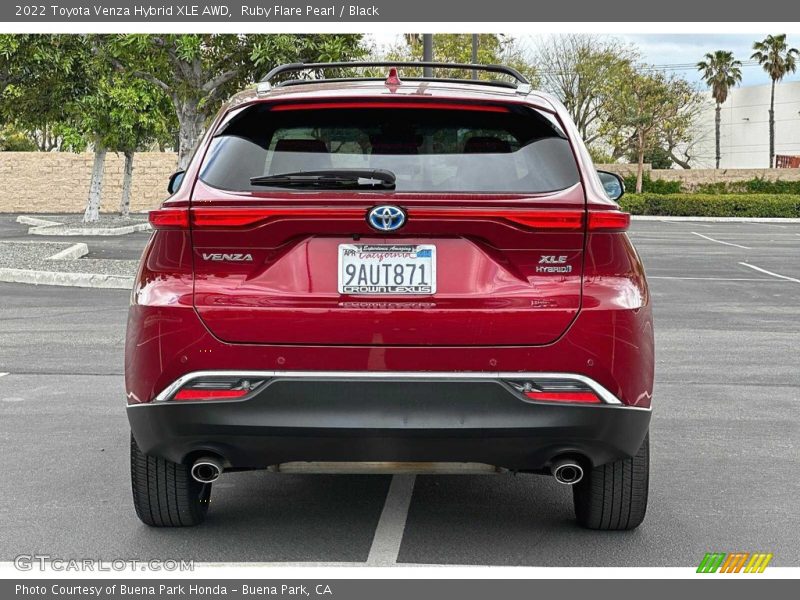 Ruby Flare Pearl / Black 2022 Toyota Venza Hybrid XLE AWD
