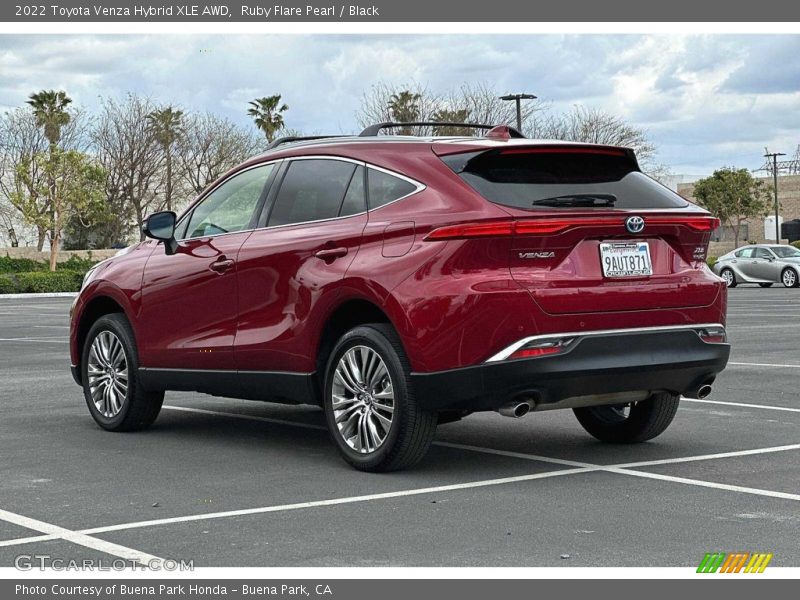 Ruby Flare Pearl / Black 2022 Toyota Venza Hybrid XLE AWD