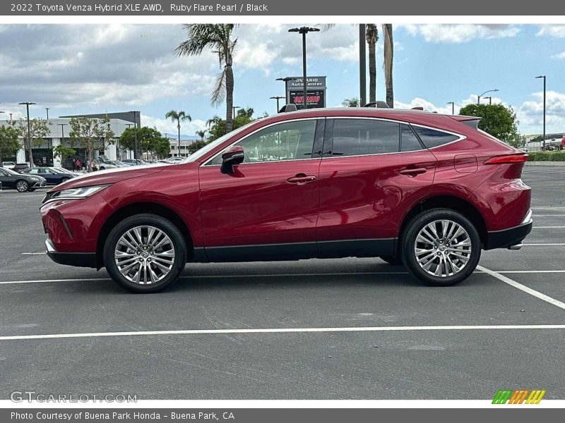 Ruby Flare Pearl / Black 2022 Toyota Venza Hybrid XLE AWD