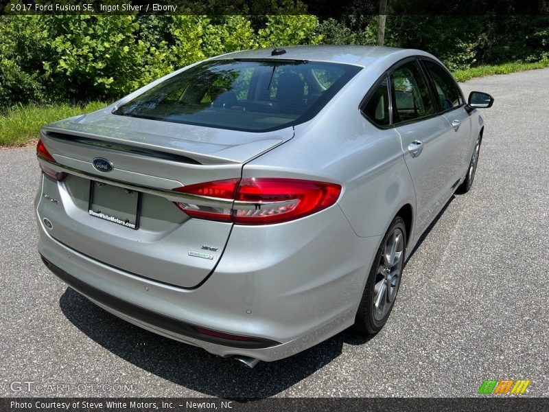 Ingot Silver / Ebony 2017 Ford Fusion SE