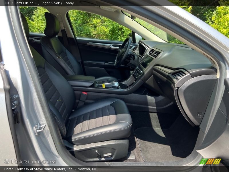 Ingot Silver / Ebony 2017 Ford Fusion SE