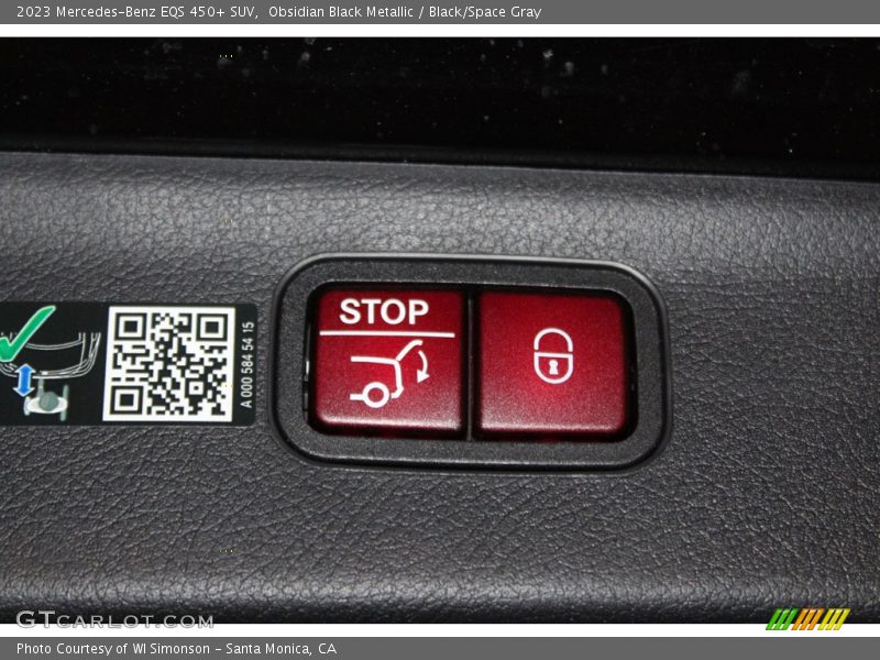 Obsidian Black Metallic / Black/Space Gray 2023 Mercedes-Benz EQS 450+ SUV