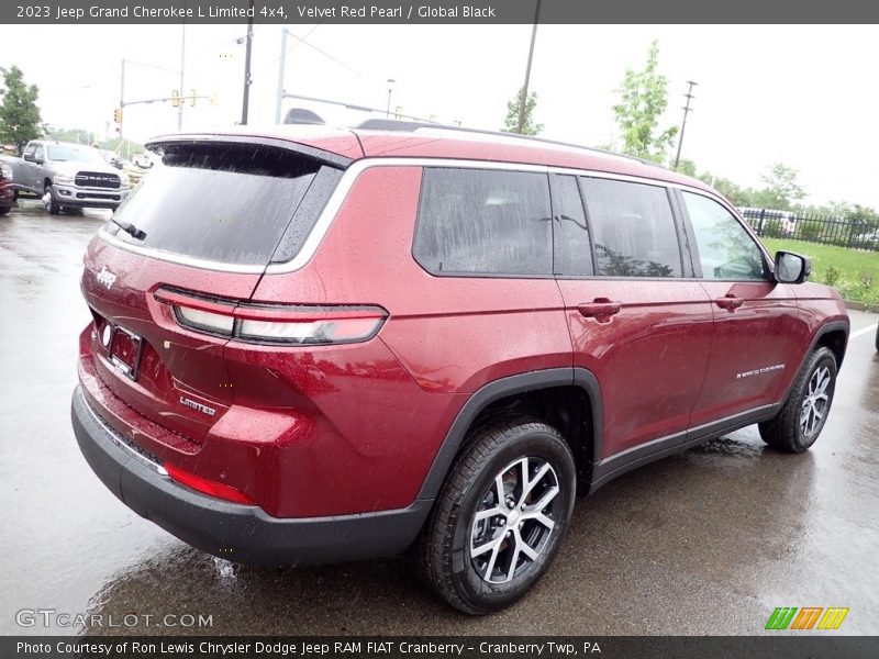 Velvet Red Pearl / Global Black 2023 Jeep Grand Cherokee L Limited 4x4