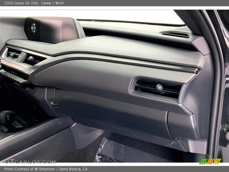 Dashboard of 2020 UX 200