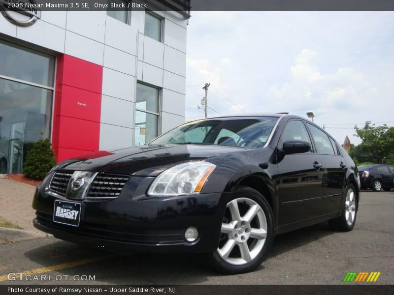 Onyx Black / Black 2006 Nissan Maxima 3.5 SE