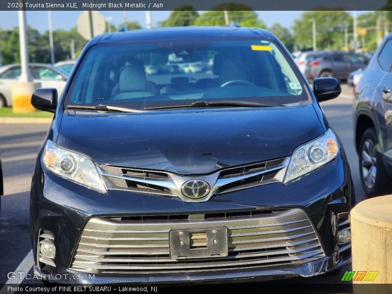 Midnight Black Metallic / Ash 2020 Toyota Sienna XLE