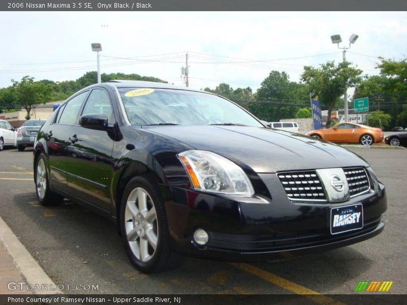 Onyx Black / Black 2006 Nissan Maxima 3.5 SE