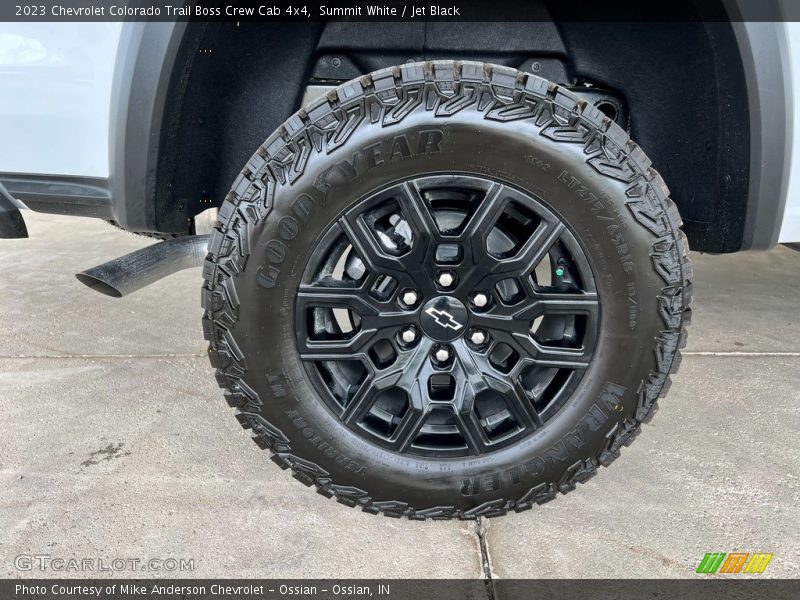  2023 Colorado Trail Boss Crew Cab 4x4 Wheel