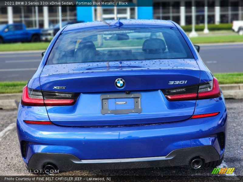 Portimao Blue Metallic / Black 2021 BMW 3 Series 330i xDrive Sedan