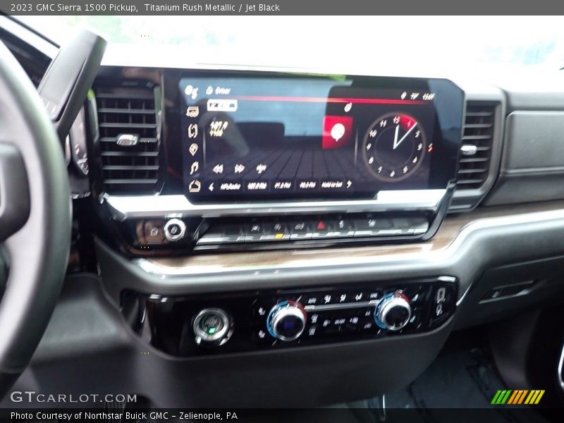 Controls of 2023 Sierra 1500 Pickup