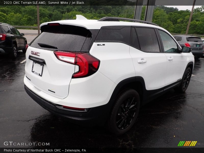 Summit White / Jet Black 2023 GMC Terrain SLE AWD