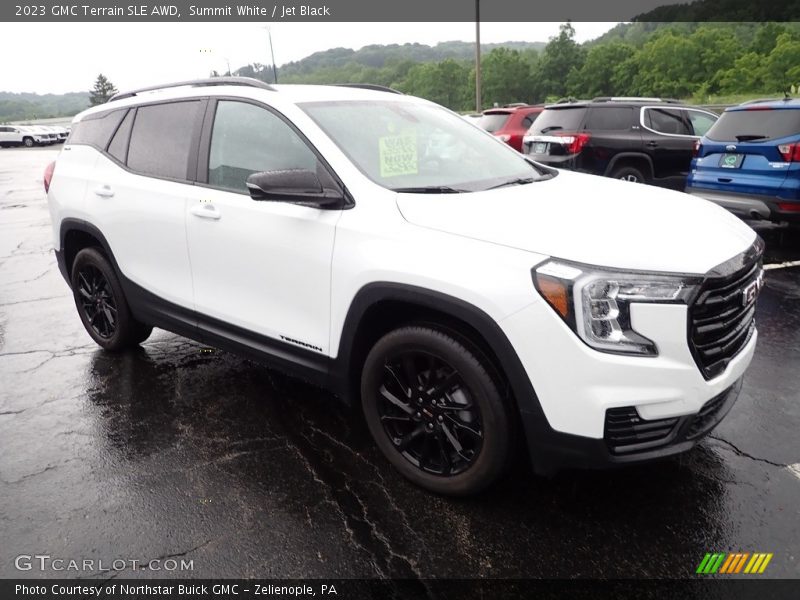 Summit White / Jet Black 2023 GMC Terrain SLE AWD