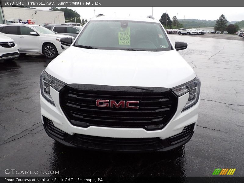 Summit White / Jet Black 2023 GMC Terrain SLE AWD