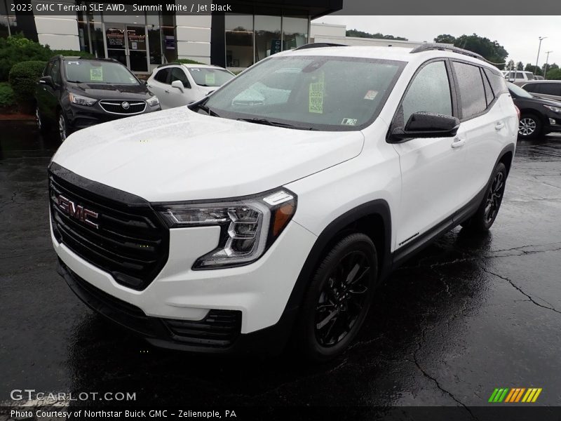 Summit White / Jet Black 2023 GMC Terrain SLE AWD