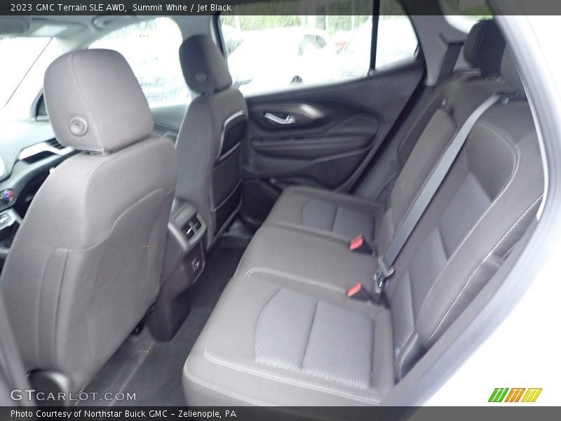 Summit White / Jet Black 2023 GMC Terrain SLE AWD