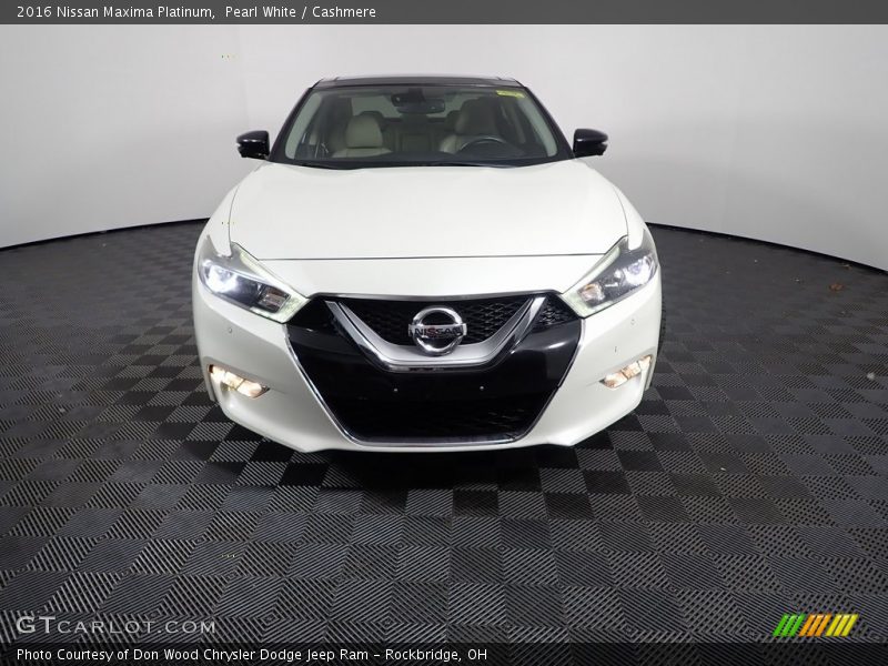 Pearl White / Cashmere 2016 Nissan Maxima Platinum