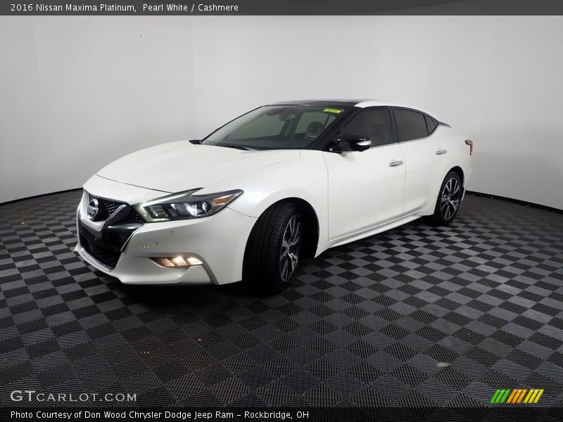 Pearl White / Cashmere 2016 Nissan Maxima Platinum