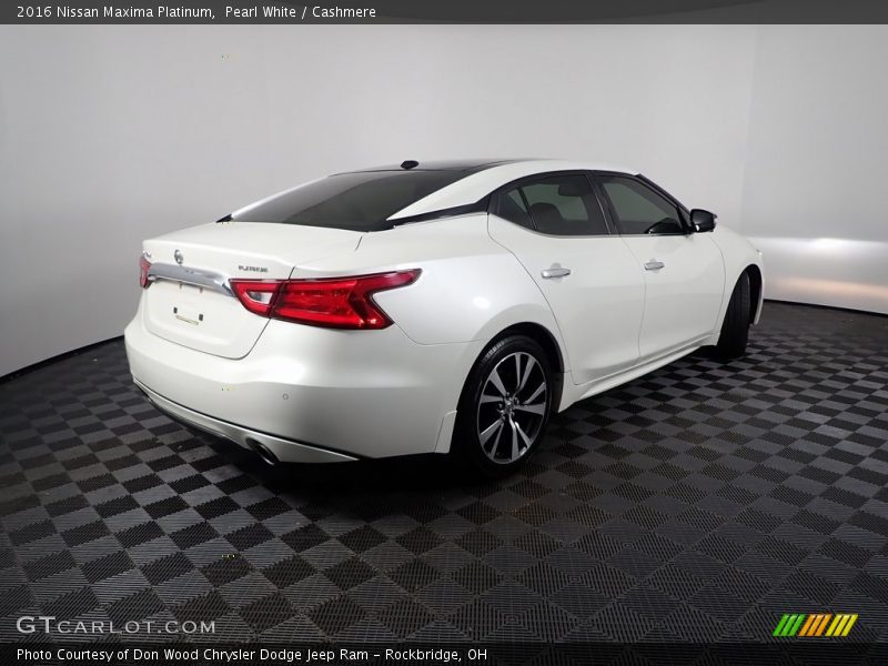 Pearl White / Cashmere 2016 Nissan Maxima Platinum