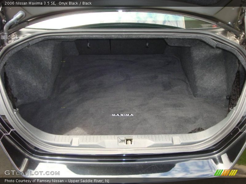 Onyx Black / Black 2006 Nissan Maxima 3.5 SE