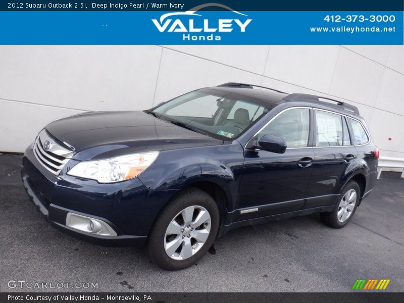 Deep Indigo Pearl / Warm Ivory 2012 Subaru Outback 2.5i