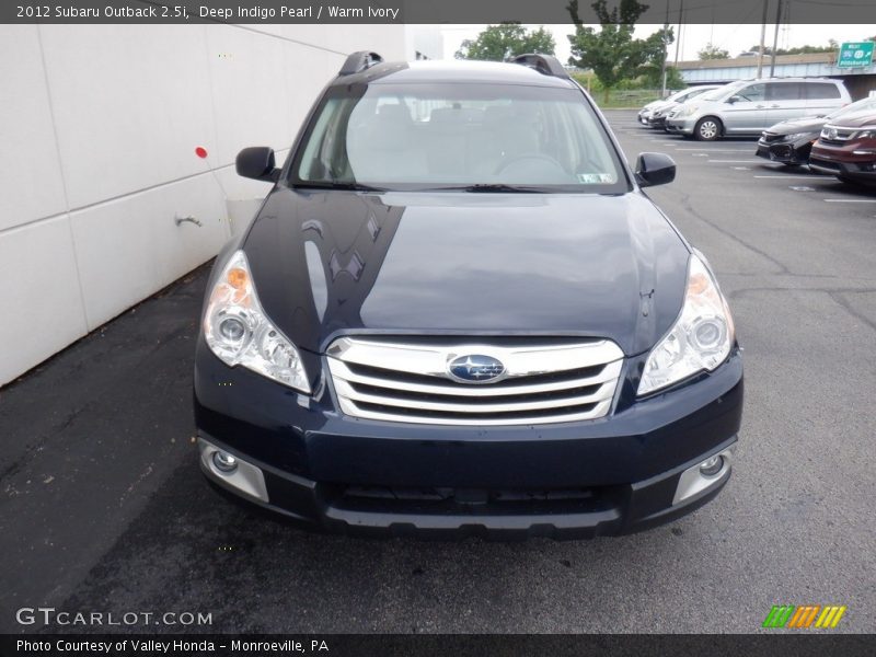 Deep Indigo Pearl / Warm Ivory 2012 Subaru Outback 2.5i