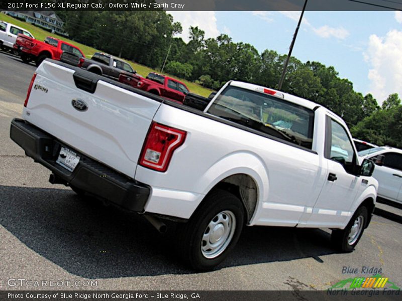 Oxford White / Earth Gray 2017 Ford F150 XL Regular Cab