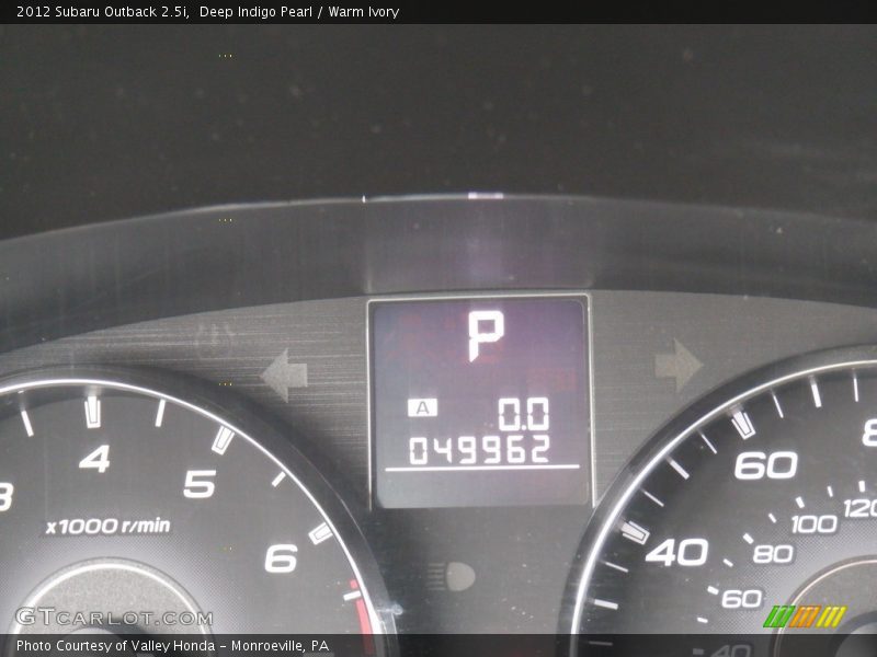 Deep Indigo Pearl / Warm Ivory 2012 Subaru Outback 2.5i