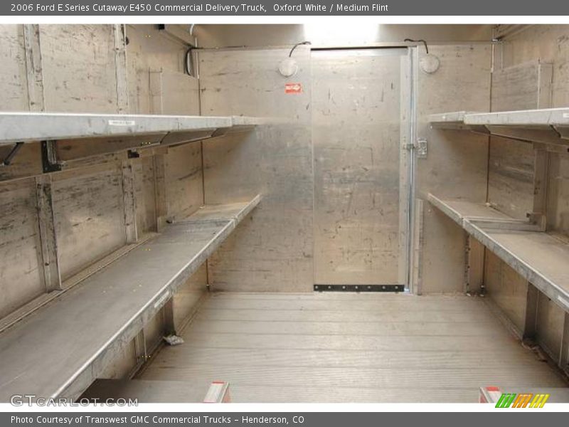 Oxford White / Medium Flint 2006 Ford E Series Cutaway E450 Commercial Delivery Truck