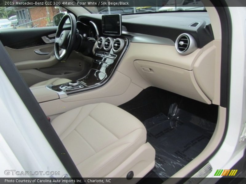 Polar White / Silk Beige/Black 2019 Mercedes-Benz GLC 300 4Matic