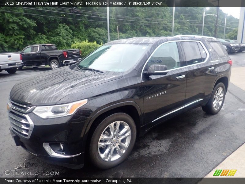 Front 3/4 View of 2019 Traverse High Country AWD