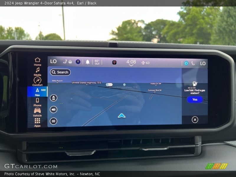Navigation of 2024 Wrangler 4-Door Sahara 4x4