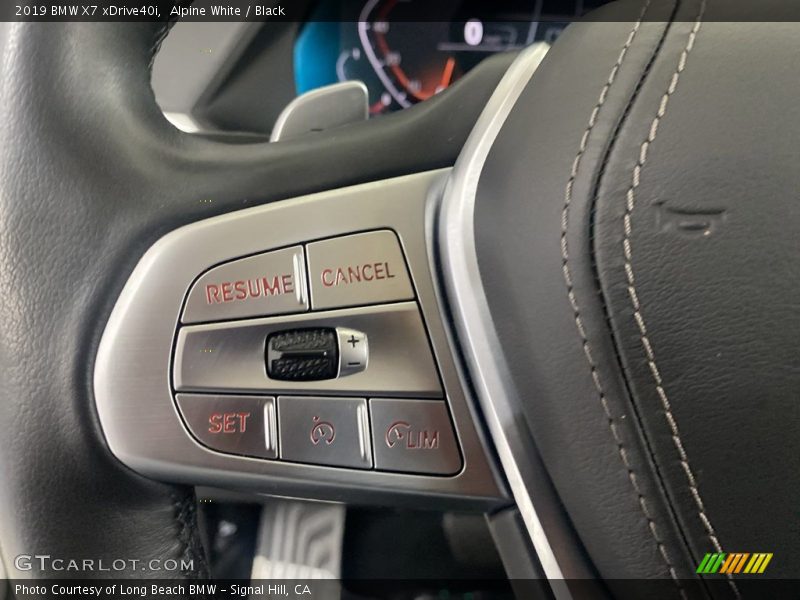 Alpine White / Black 2019 BMW X7 xDrive40i
