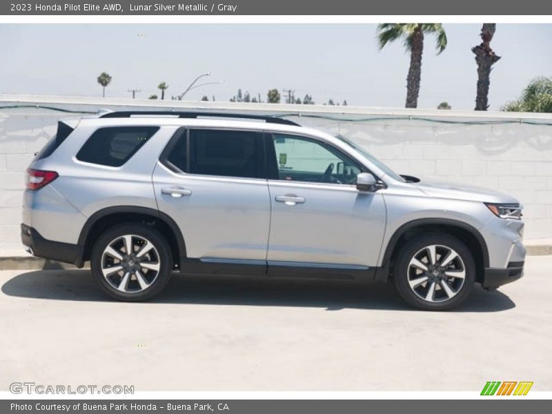  2023 Pilot Elite AWD Lunar Silver Metallic