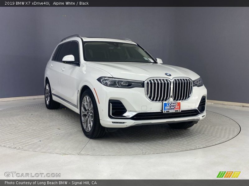 Alpine White / Black 2019 BMW X7 xDrive40i