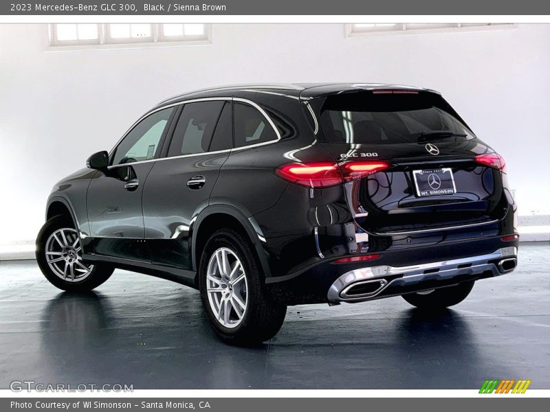 Black / Sienna Brown 2023 Mercedes-Benz GLC 300