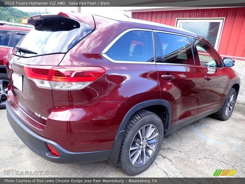 Salsa Red Pearl / Black 2019 Toyota Highlander XLE AWD