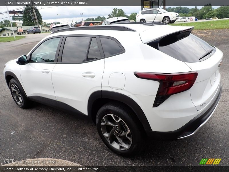 Summit White / Jet Black 2024 Chevrolet Trax LT