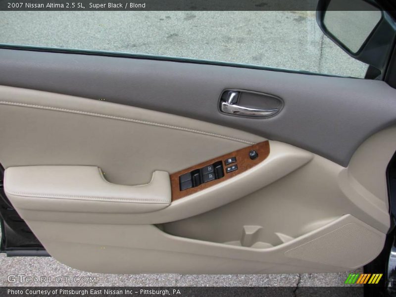 Super Black / Blond 2007 Nissan Altima 2.5 SL